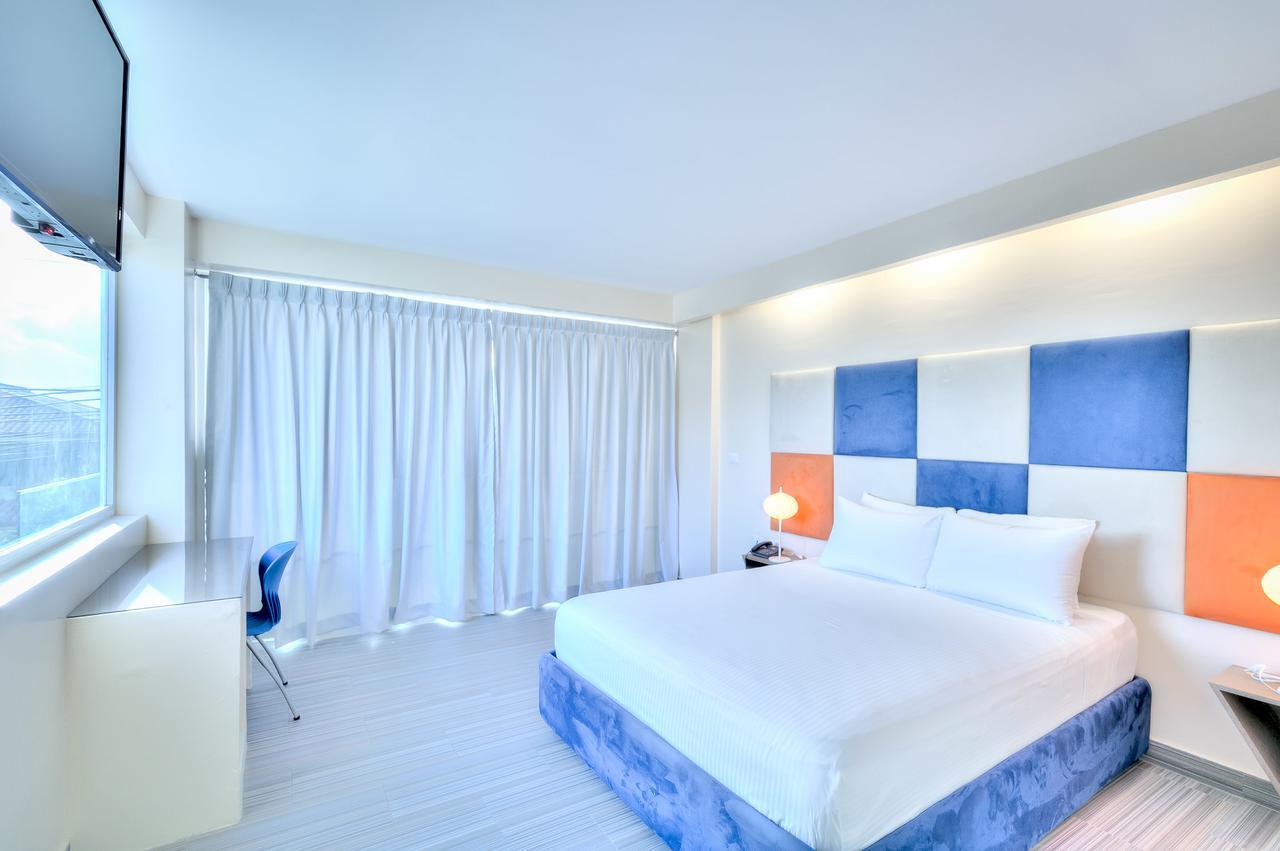 Alkquimia Hotel, Lounge And Bar バヤイベ エクステリア 写真