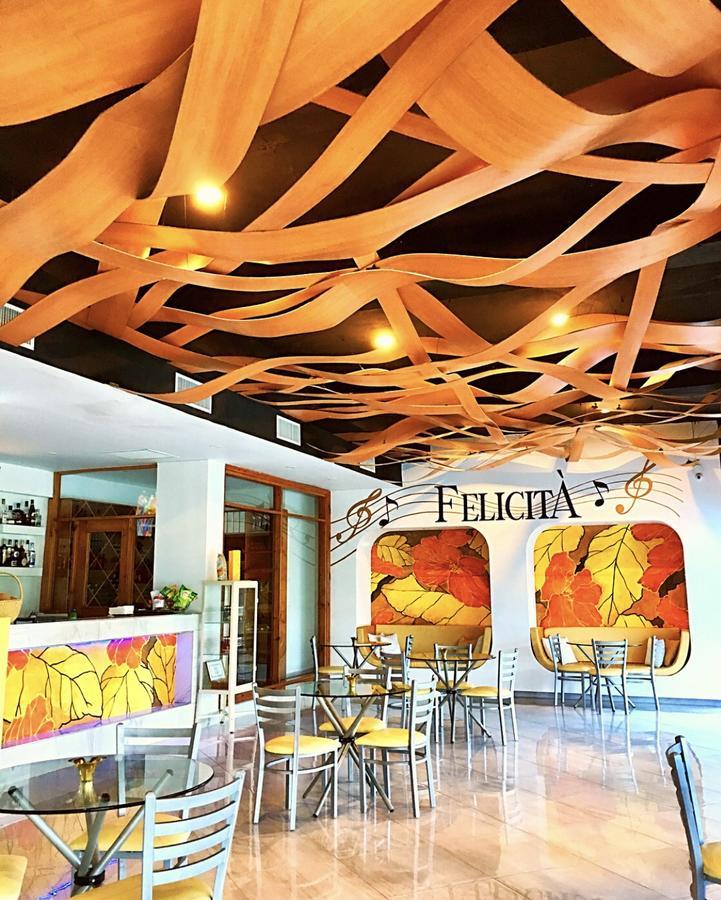 Alkquimia Hotel, Lounge And Bar バヤイベ エクステリア 写真