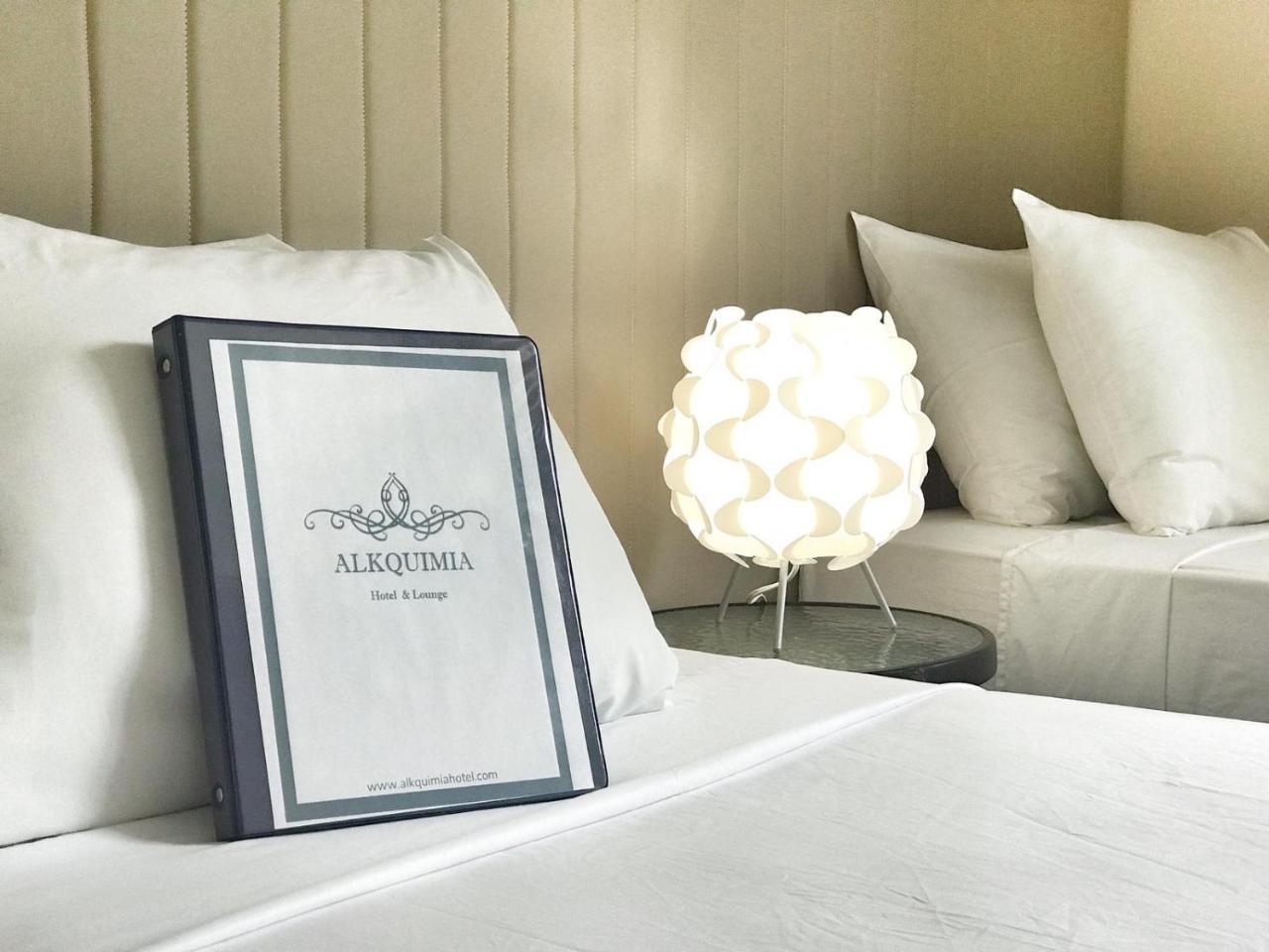 Alkquimia Hotel, Lounge And Bar バヤイベ エクステリア 写真