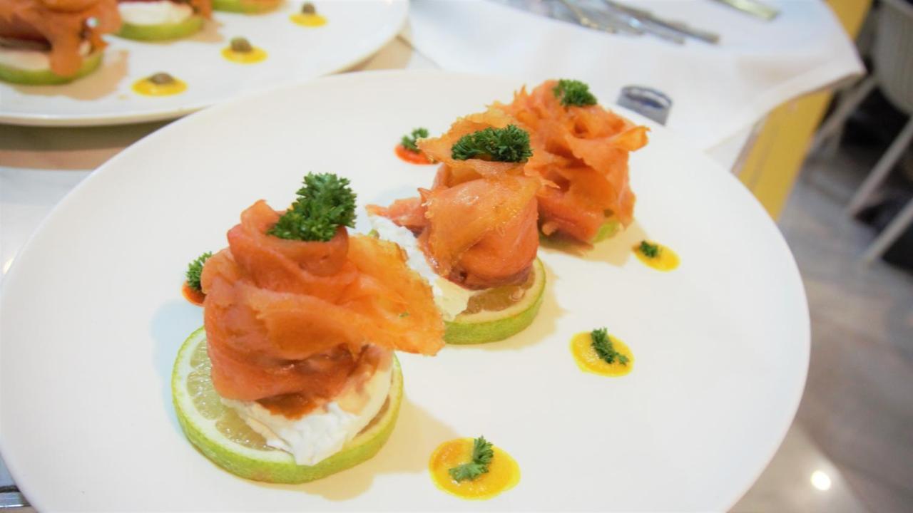 Alkquimia Hotel, Lounge And Bar バヤイベ エクステリア 写真